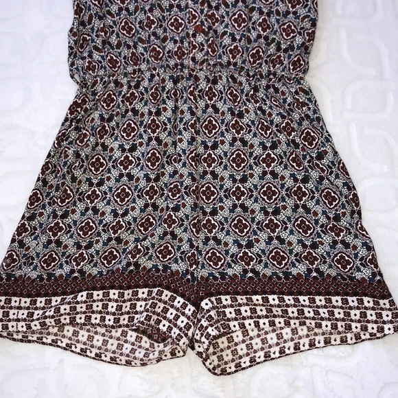 ARDENE Boho Tie Waist Soft Lightweight Romper Sm - Picture 4 of 8